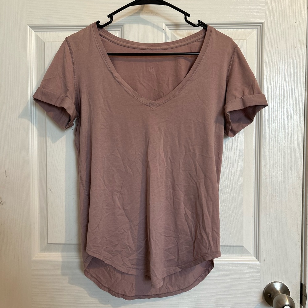 Lululemon Women's Mauve V-Neck Top